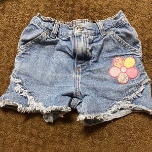 Flower floral size 7 denim jean shorts  girls, 2 front pockets stretch waist EUC
